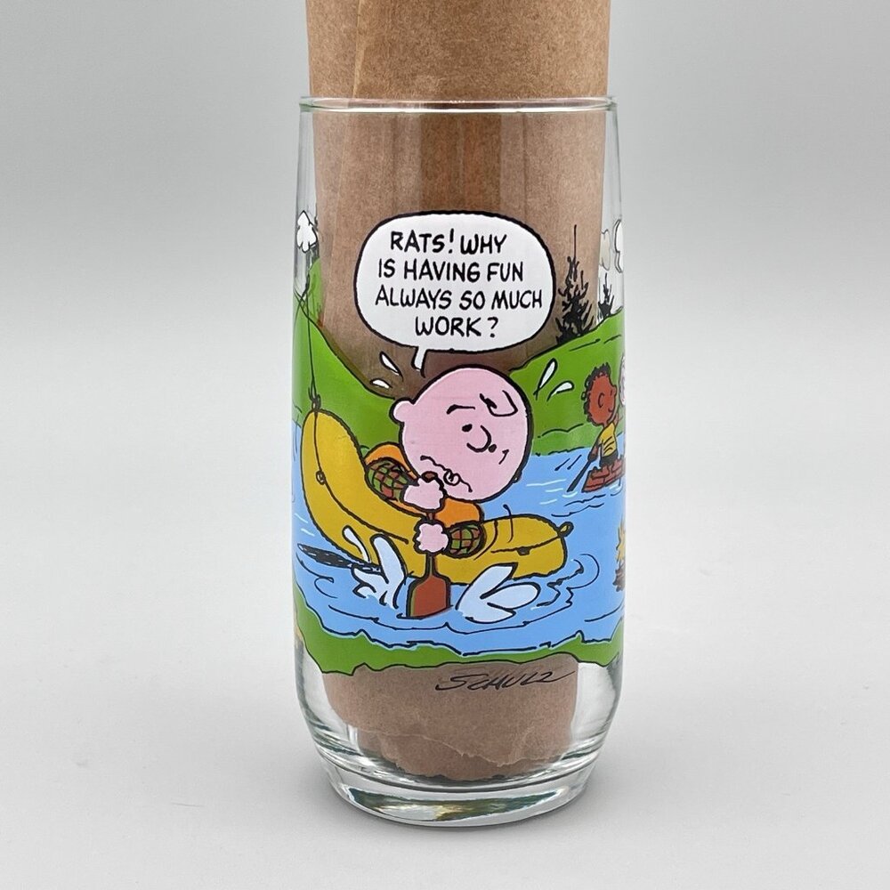 Vintage McDonalds Camp Snoopy "Having Fun is Work" 6" Peanuts Glass